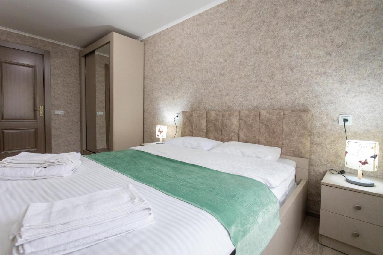 Ninia'S Apartment كوتايسي المظهر الخارجي الصورة