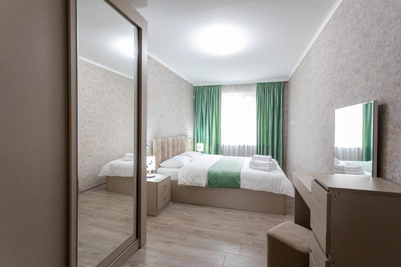 Ninia'S Apartment كوتايسي المظهر الخارجي الصورة