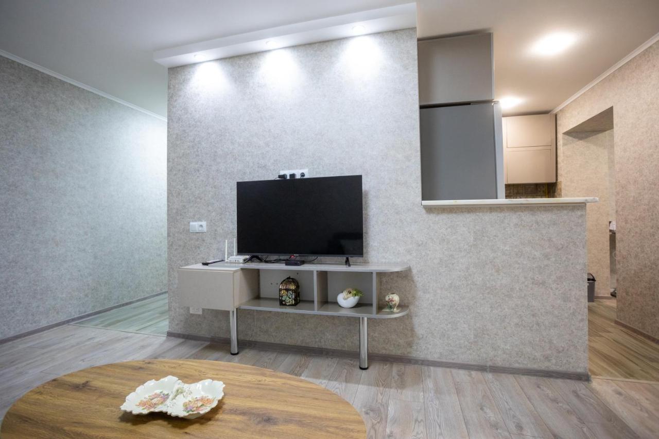 Ninia'S Apartment كوتايسي المظهر الخارجي الصورة